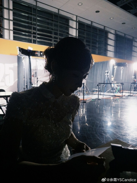 WBG赛后群访 TheShy：比赛中Weiwei都会让我小心对面Gank